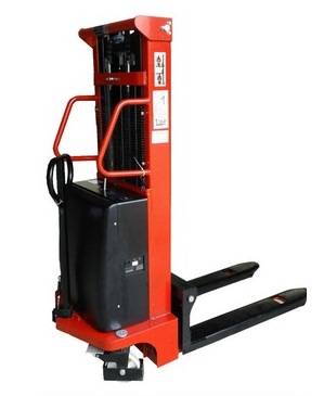 Apilador Hidrau. Semi Elec. Torletti - Carga 2 Tn - Altura 2,5 Mts