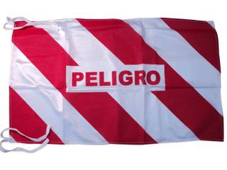 Bandera Peligro Cebrada 50 X 70