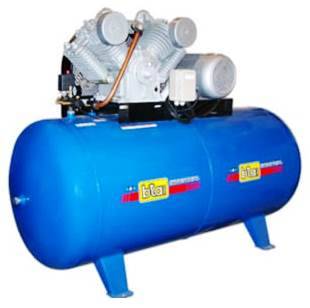 Compresor Bta Fcva10-700-3 10Hp 700L 12Bar