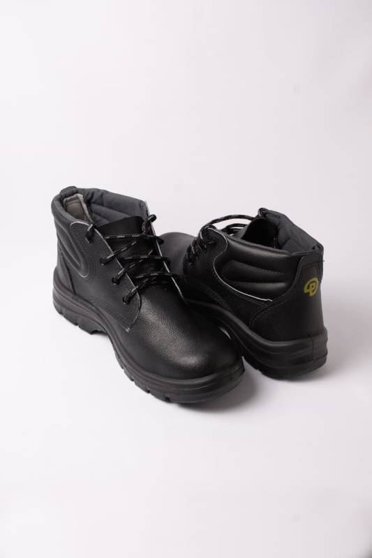 Botin Pampero Basic C/P Negro (38)