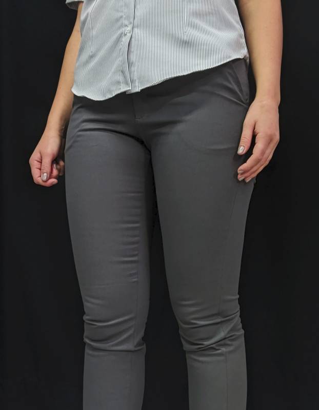 Pantalon Oficinista Corte Chino Gris Dama